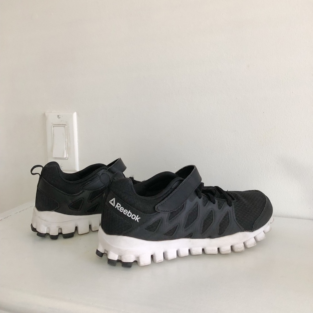 Reebok velcro sneakers